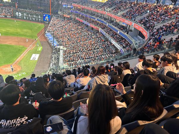 한화생명볼파크 야구 관람 이미지